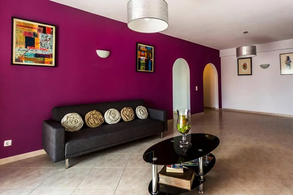 Apartamento Vista pro Mar Lagos